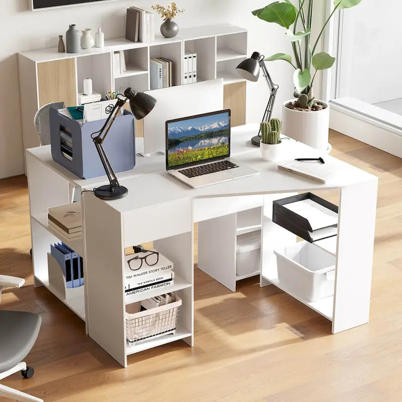 Bureau d'angle informatique