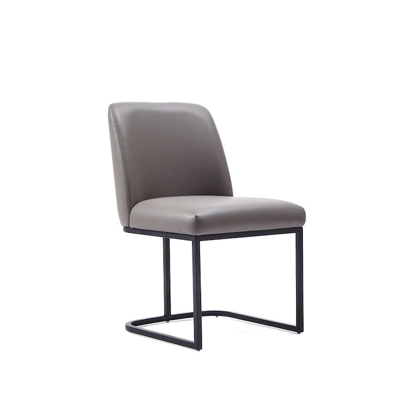 Chaise de salle à manger confortable en cuir artificiel