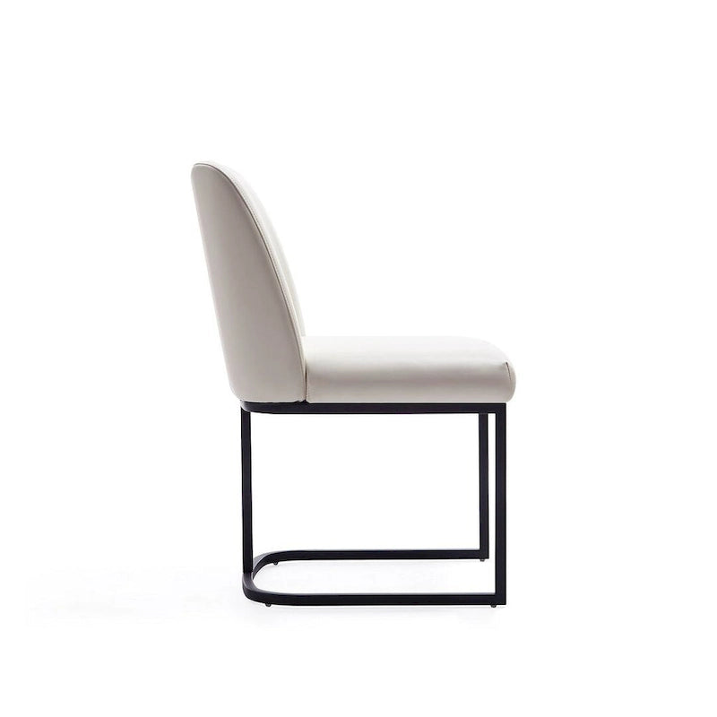 Chaise de salle à manger confortable en cuir artificiel